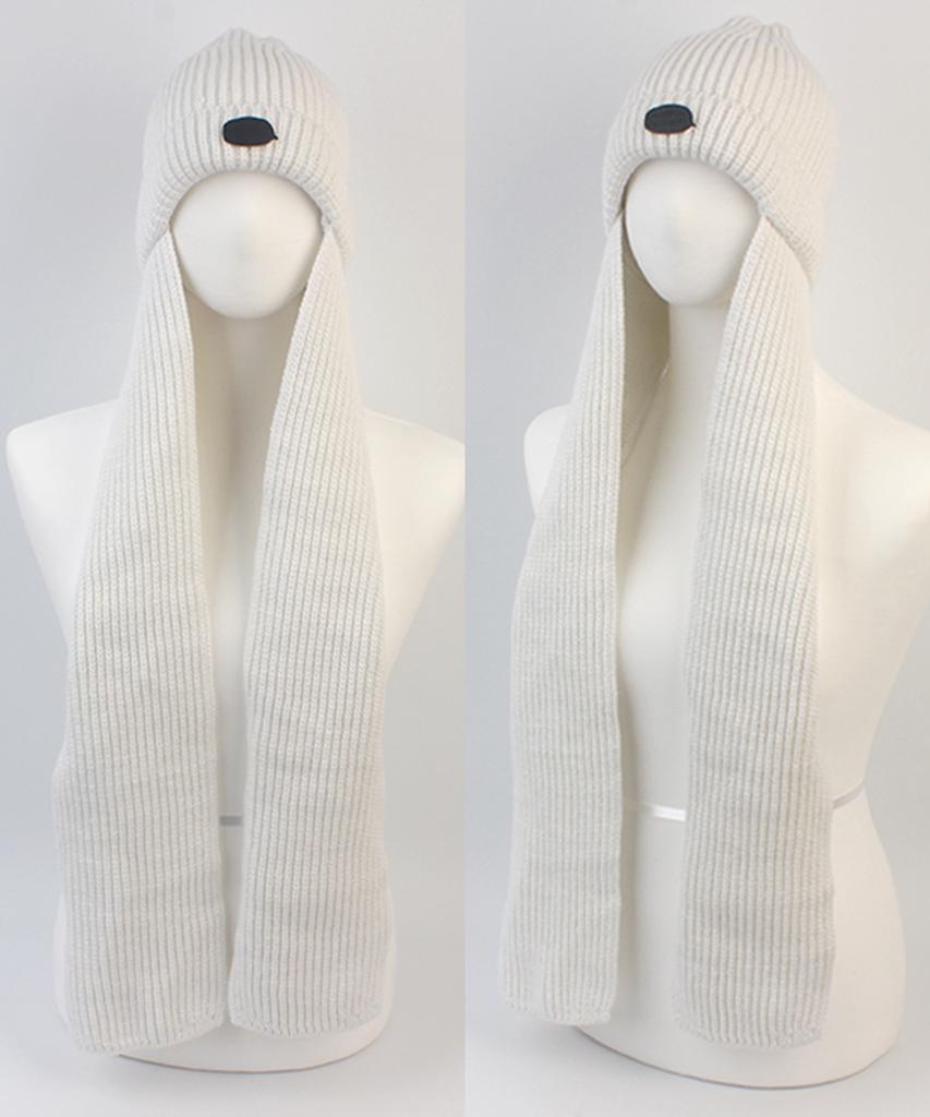 Yunibeosyeolkemiseuteuli Wool Ivory Muffler Beanie