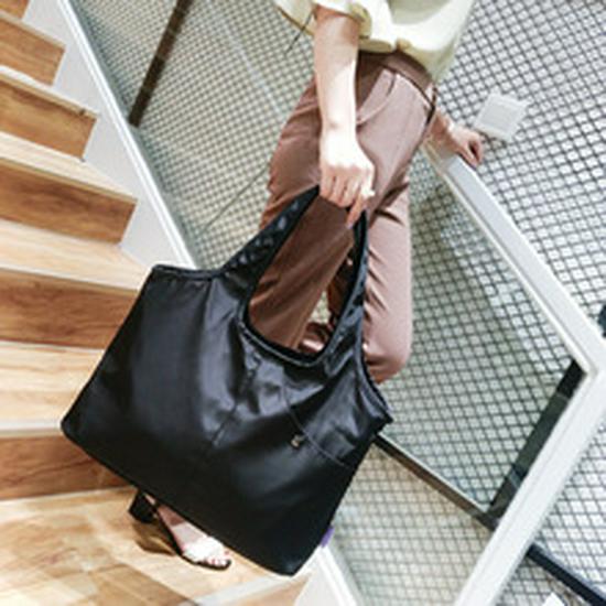Zaino con Coulisse in Tela Monocolore da Donna – Perfetto per Attività all'Aperto e Stampa di Loghi Personalizzati.