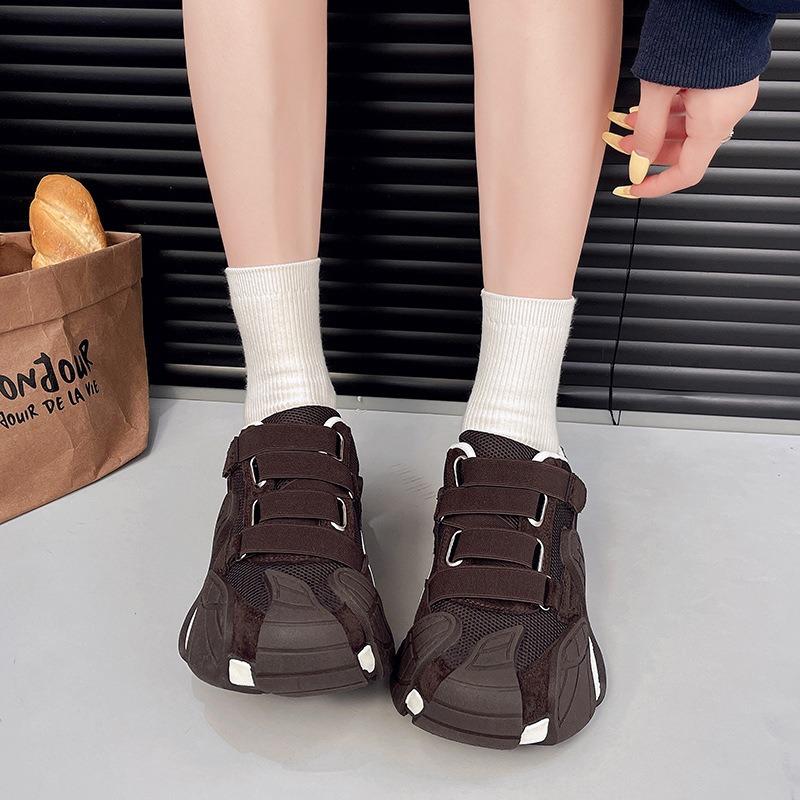 Velcro new platform shoes women's fashion versatile lightweight casual sports shoes show feet small running shoes