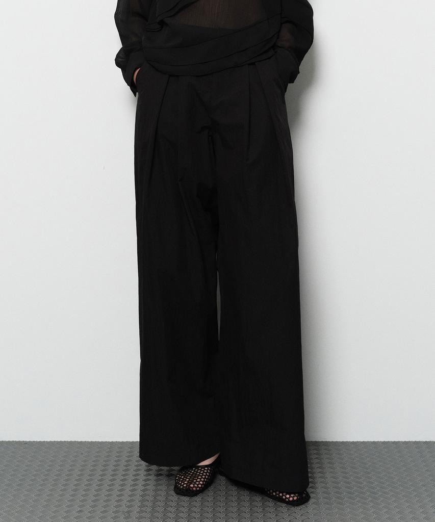 Daiaegeuneol Rustle Wide Trousers (Black)