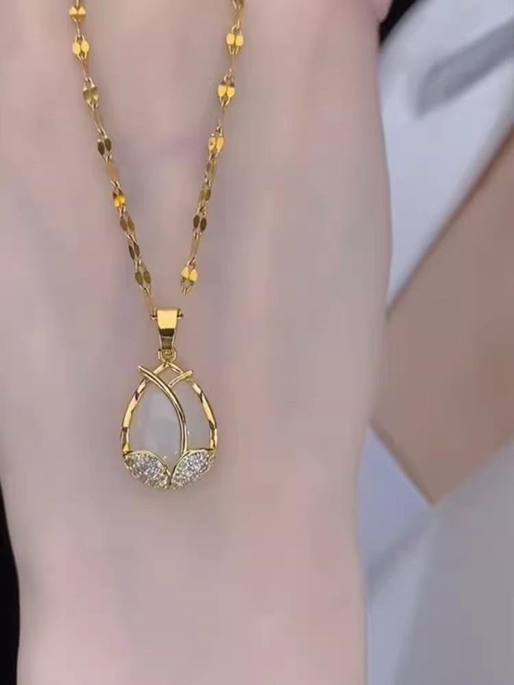 Lucky Bag Hetian Jade Titanium Steel Women's Necklace - Light Luxury Pendant Clavicle Chain, Simple Ins Choker.