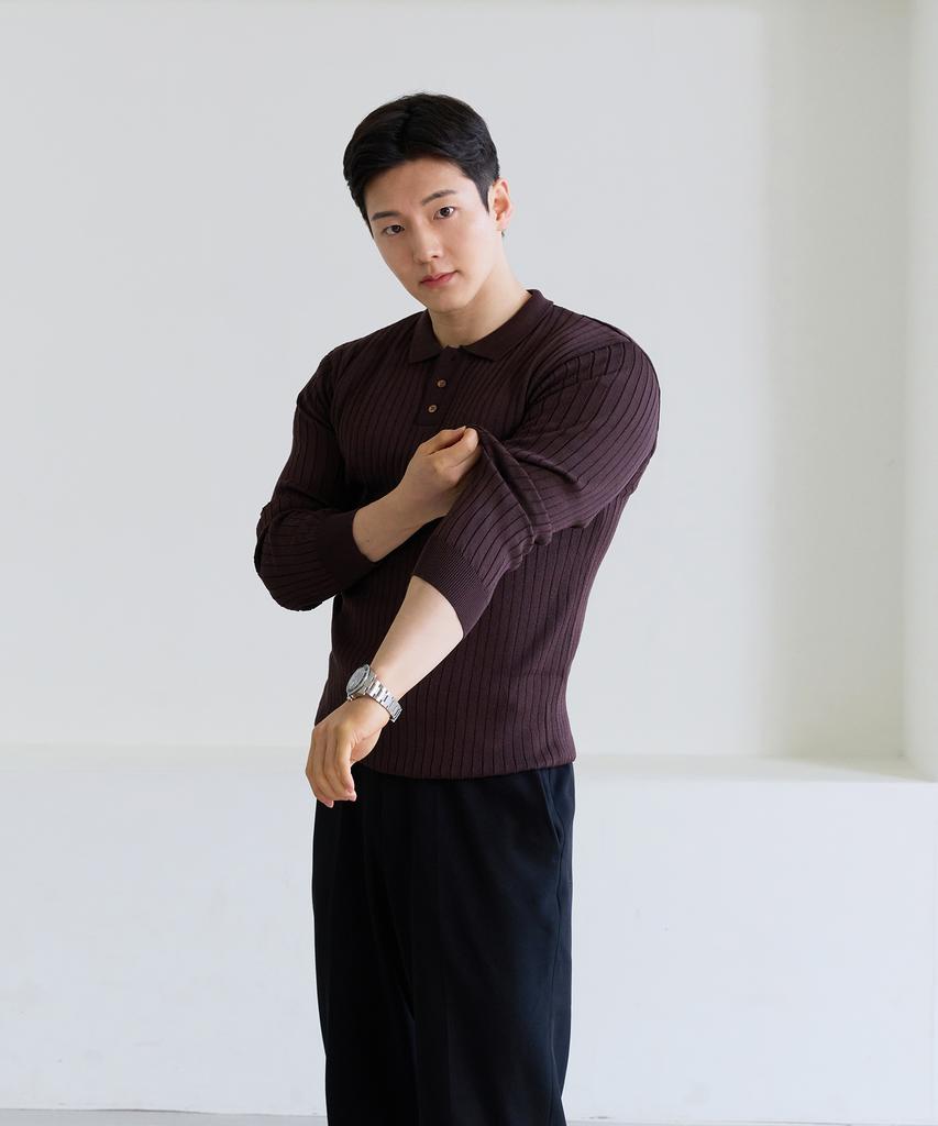 HECKCOOLNAM Muscle Fit Long Sleeve Ribbed Collar Knit For Men That Makes Shoulders Look Broad