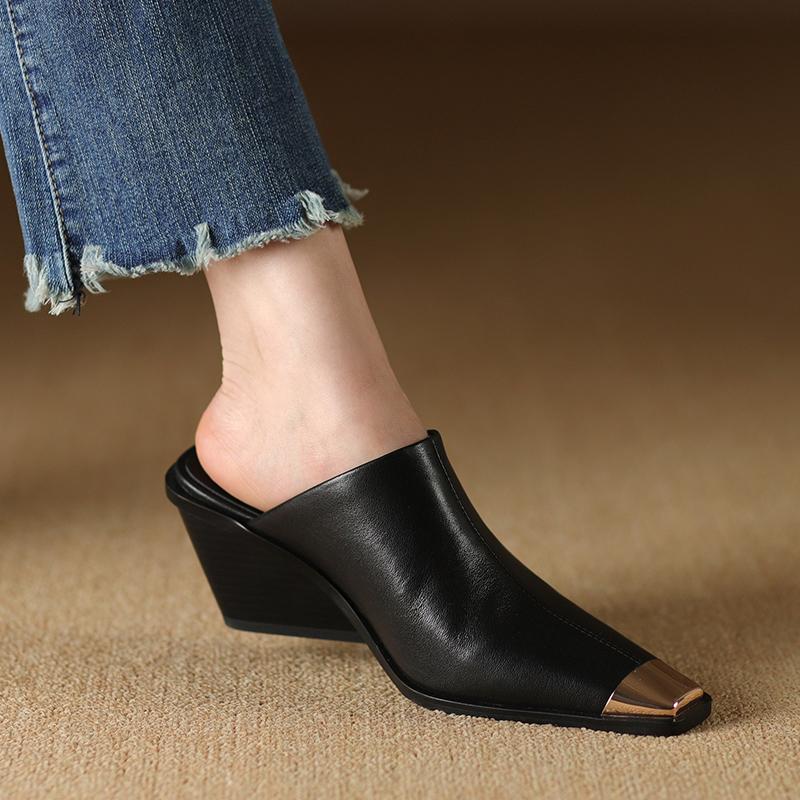 Fashion 2025 New Ladies Genuine Leather Metal Head Mules Fashion Med Chunky Heels Summer Wedges Slippers Women Casual Office Shoes Woman