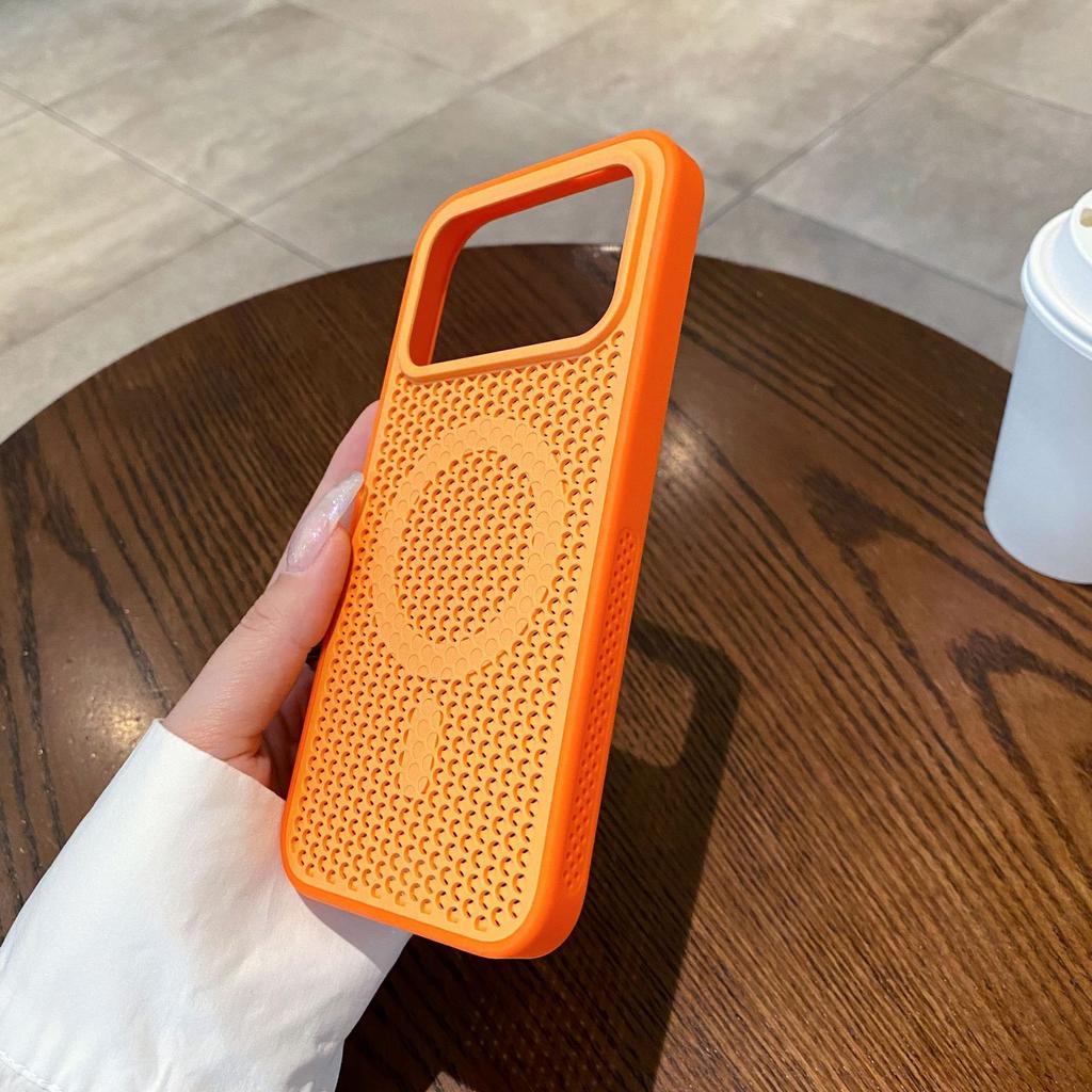 Summer Redmi K11Promax Mobile Phone Case Two-color Honeycomb Heat Dissipation Redmi K81Pro Magnetic Protective Case