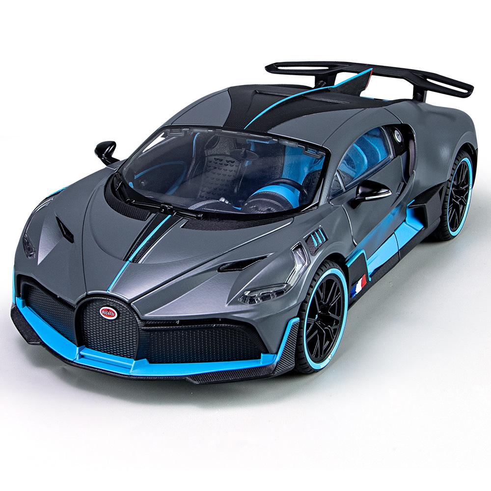 1/18 Bugatti Divo Super Model Samochodu Zabawkowego Odlewany Miniaturowy Model Wyścigowy Otwierane Drzwi Dźwięk Światło Kolekcja Prezent dla Chłopca Dzieci