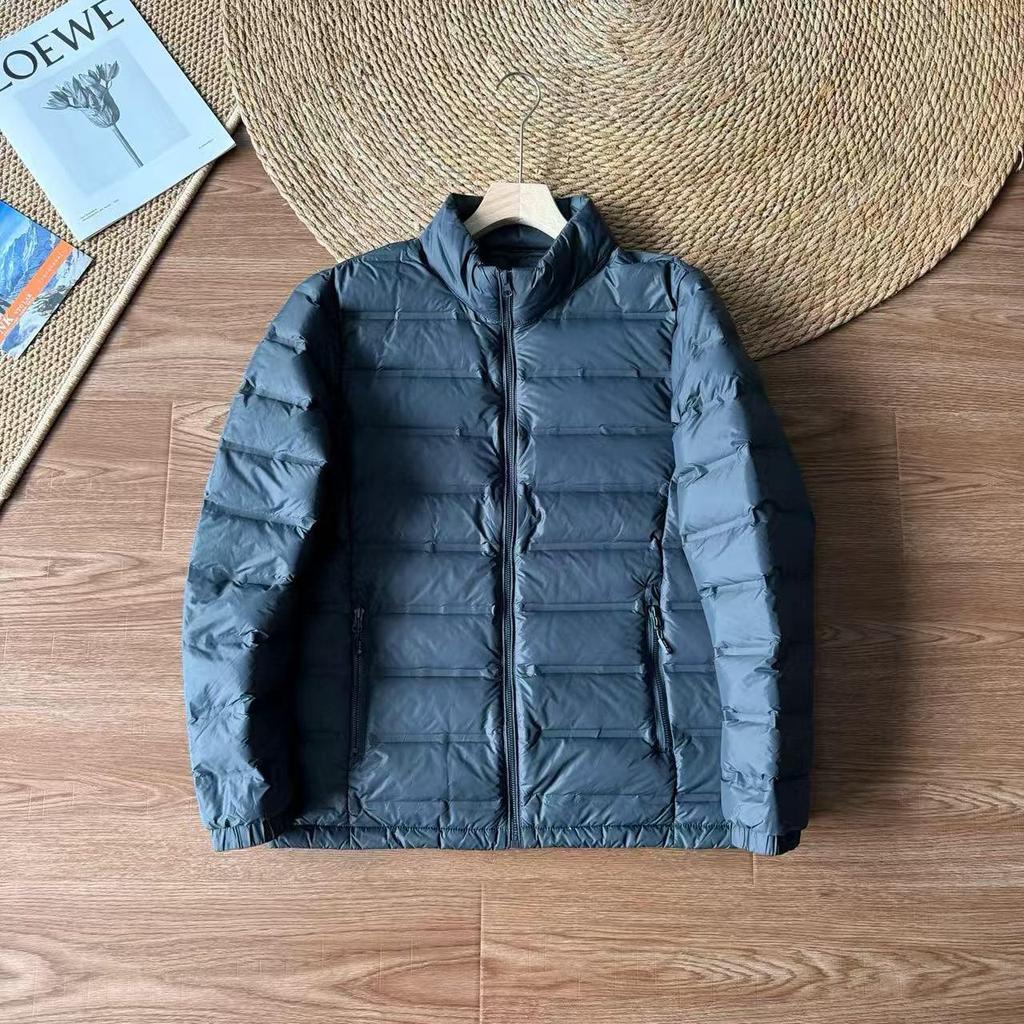 Unisex Lightweight Down Jacket: High-Quality, Stand-up Collar, for Autumn/Winter Outdoor Mountaineering