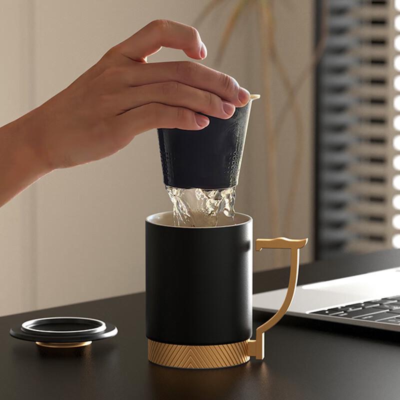 Forbidden City Ceramic Tea Cup with Infuser and Lid