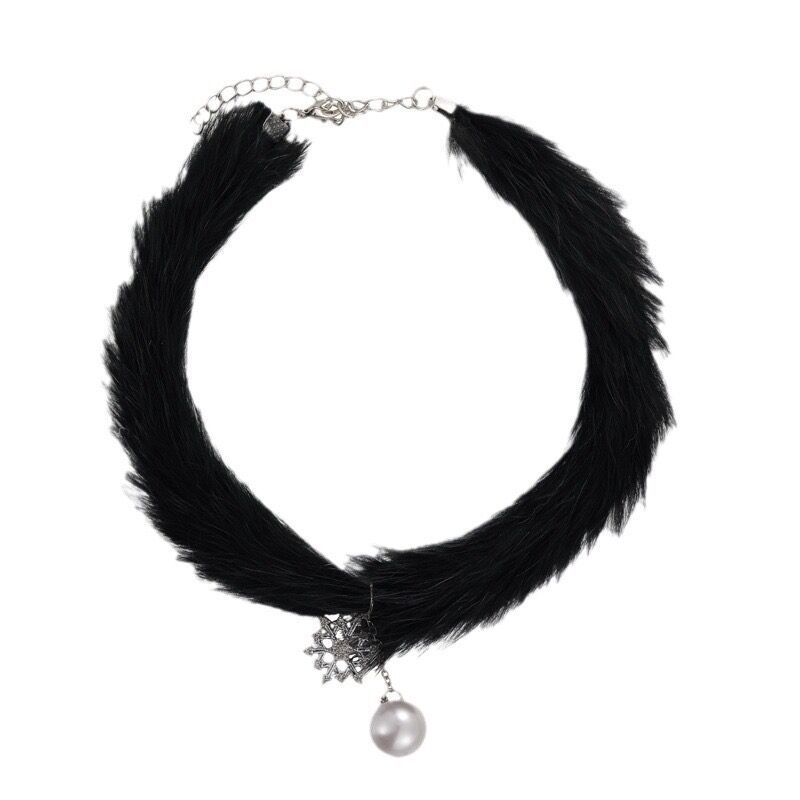Autumn Winter Snowflake Pearl Plush Choker, White Fuzzy New Year Clavicle Necklace