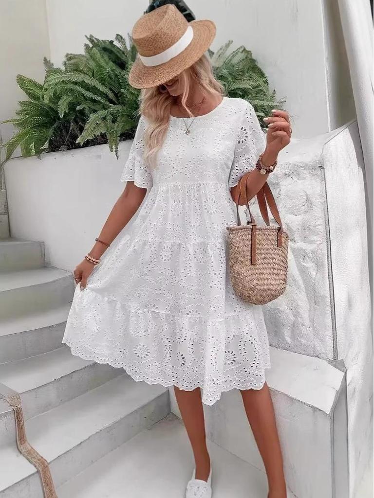 European Fashion 2025: Solid Color Cotton Embroidered Lace Dress