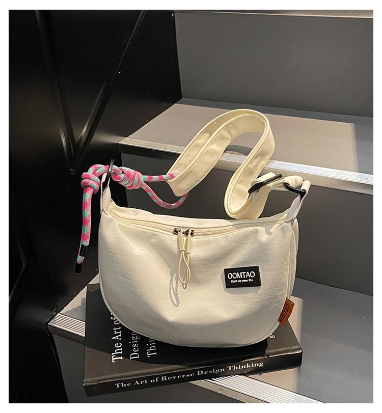 2025 Women's Large Capacity Dumpling Crossbody Bag - Autumn/Winter Casual Versatile Lightweight Shoulder Bag