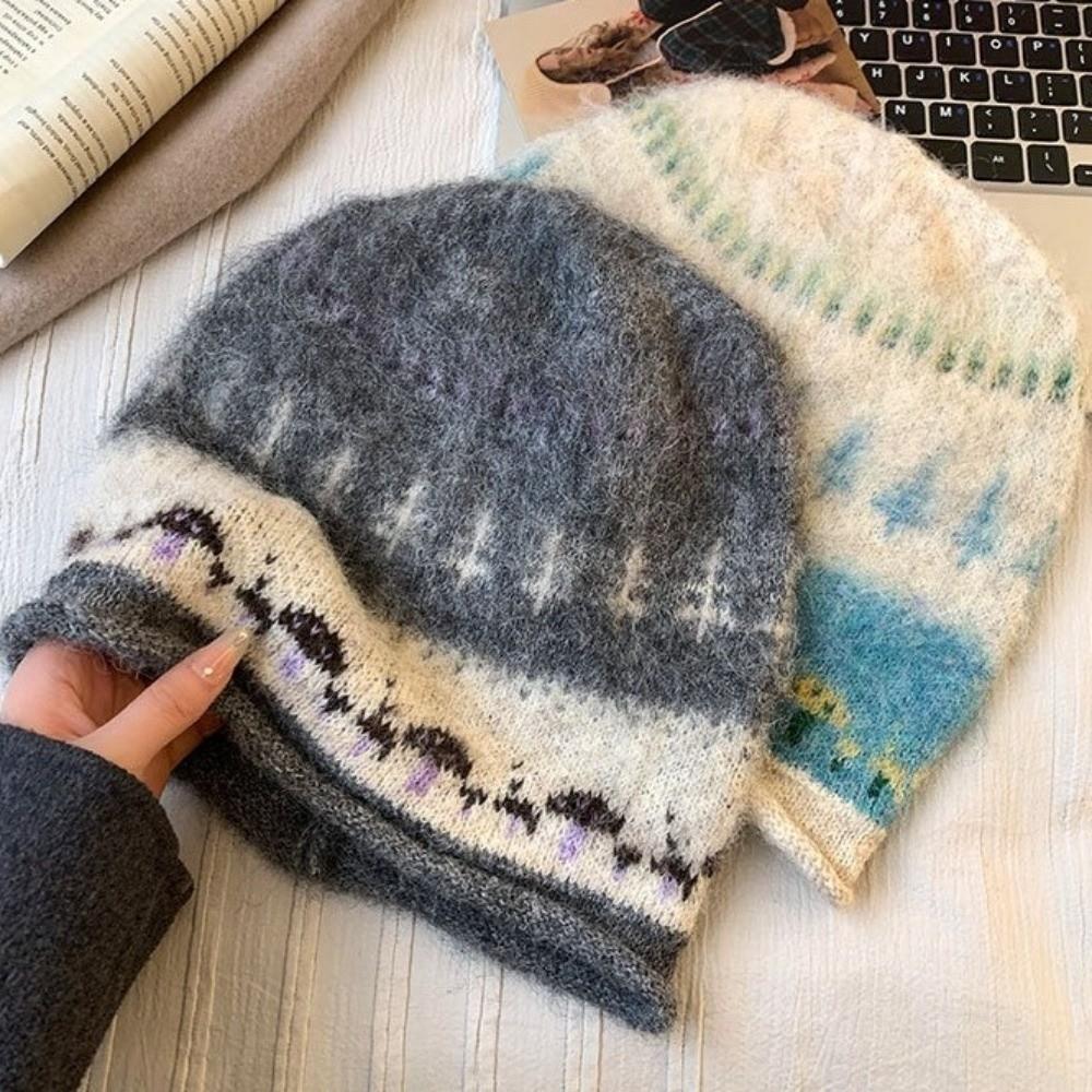 Fair Isle Style Pullover Hat Windproof Beanies Hat Comfortable Jacquard Knitted Hat  For Women