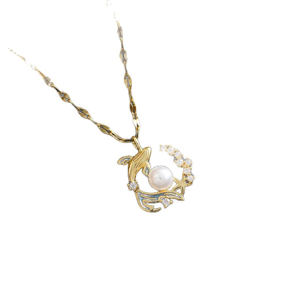 Koi Pendant Necklace for Women: Light Luxury Fashion, Perfect Best Friend Birthday Gift