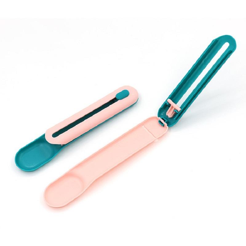 Cat Feeder Cat Strip Squeeze Spoon Pet Liquid Snack Spoon Liquid Feeding Food Squeezer Without Residuefeeder Pet Supplies