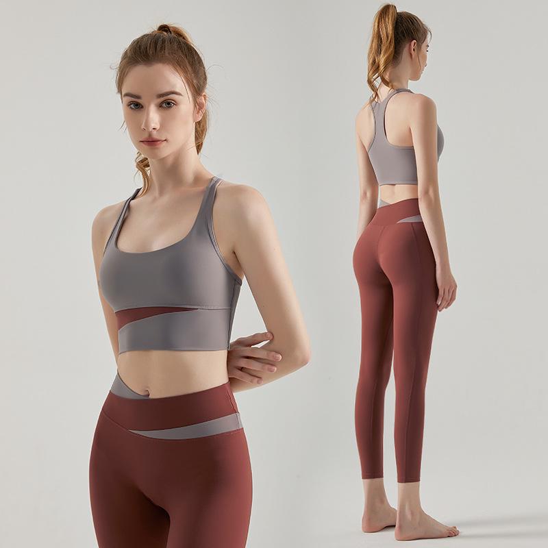 

Women s Quick-Dry High-Waisted Color Block Yoga Bra and Leggings Set M чёрный