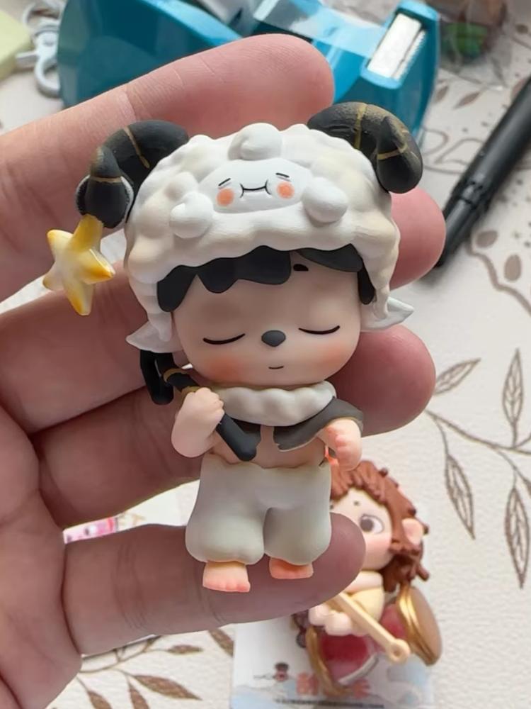 Heyone New Mini Lost Time Town Series Mini Cute Beans Trendy Action Figures Collectible Model Surprise Toy For Kids Adults Children's Birthday Gift