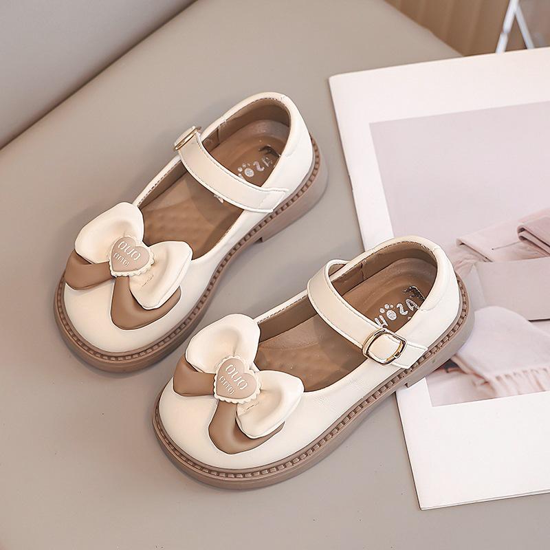 Girls' Leather Princess Shoes – Spring/Autumn, Soft Non-Slip Sole, Perfect for Performances (2025)
