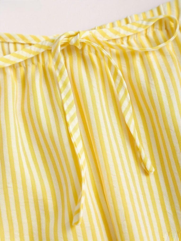 Accogliente Set Due Pezzi a Strisce con Lacci e Maniche Lunghe