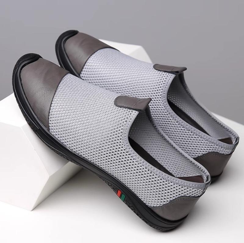 Men's Shoes New Breathable Casual Shoes Summer Hollow Out Mesh Shoe Soft Soled Comfortable Driving Shoes for Men Slip-On Loafers