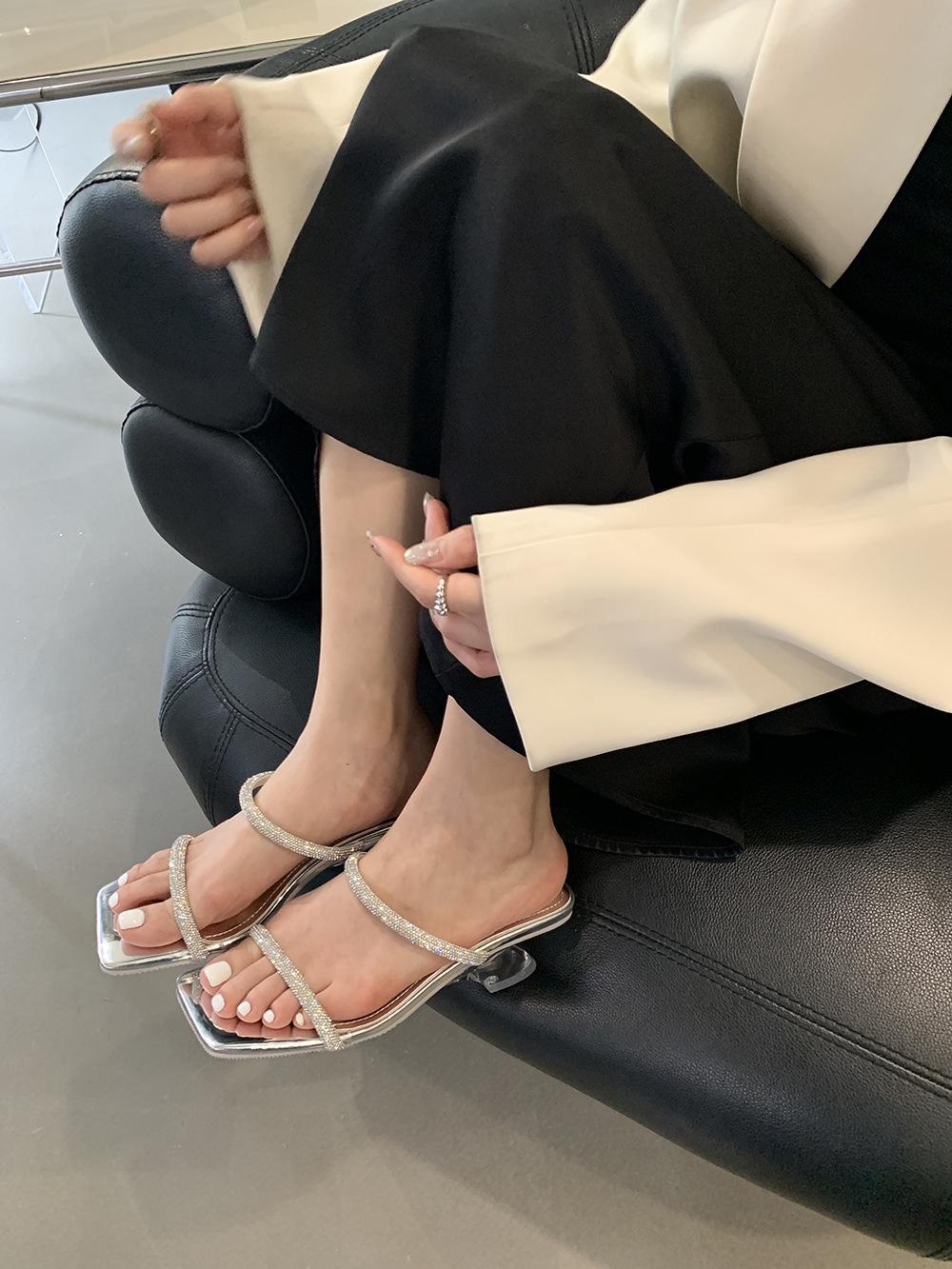 

Silver wedge heel cool slippers women wear new styles with skirts try sandals high heels trendy 35 серебряный