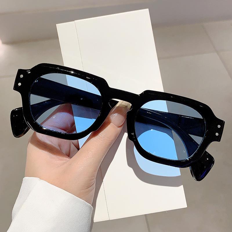 New Vintage Rectangle Sunglasses Men Women Retro UV400 Luxury Brand Design Fashion Shades Eyewear Goggles