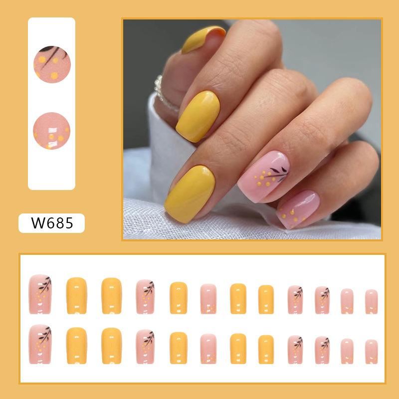 

Medium and long European square turmeric jumping golden yellow series white wearing armor removable nail piece