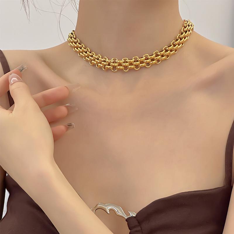 18K Gold Trendy Cuban Link Necklace: European & American Style, Non-Fading, Fashionable Personalized Chain, High-End Jewelry.