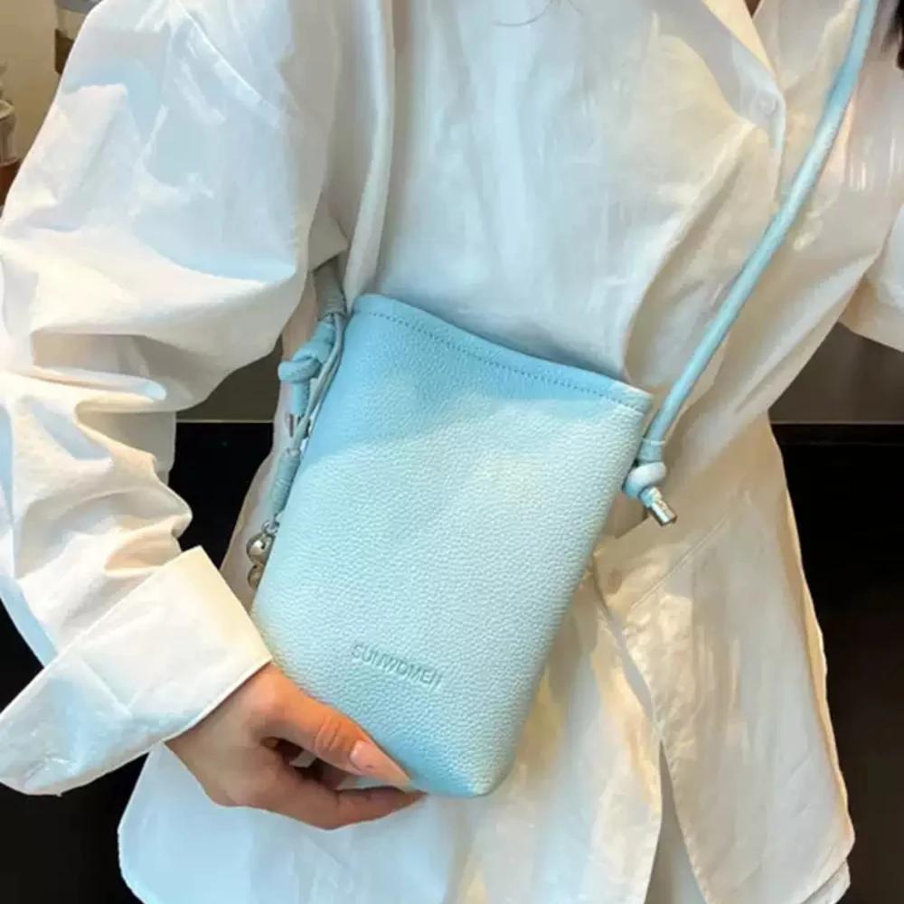 2025 Simple Crossbody Bag Women Casual All-Match Buckle Bucket Bags Solid Color Soft Daily Commute Phone One Shoulder Packs sacs