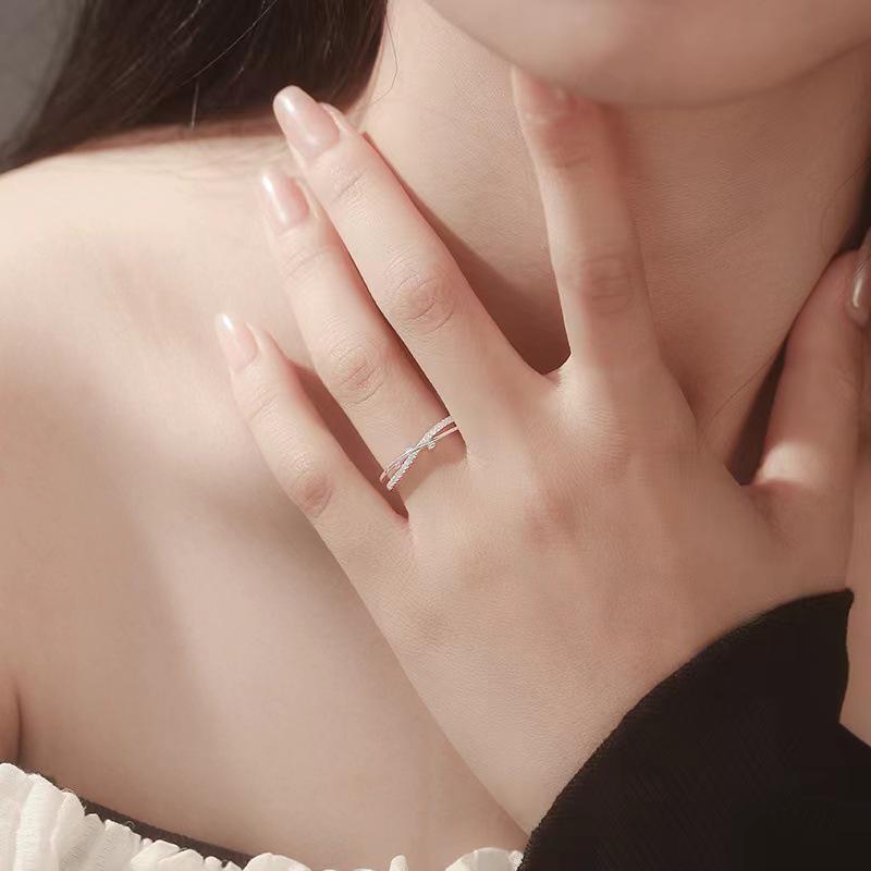 2024 New Style Adjustable Women's Leaf and Branch Ring - Forest-Inspired Korean Luxury Design