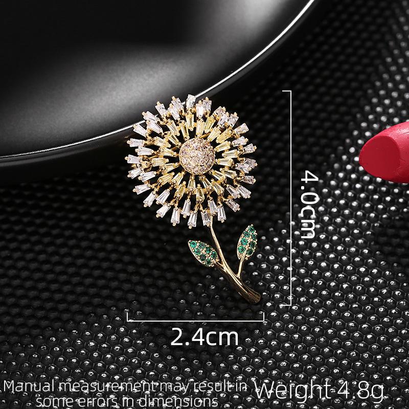 Winter New Design Flower and Plant Brooch Series Women's Luxury Brooch Fashion Personality Elegant Accessories