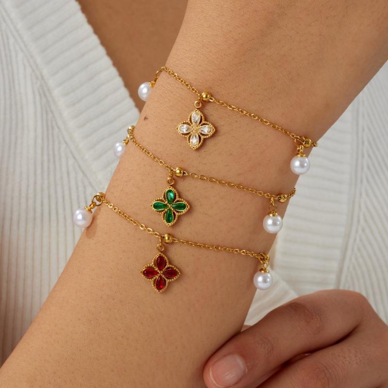 Gold Plated Clover Emerald Cubic Zirconia Pearl Bracelet