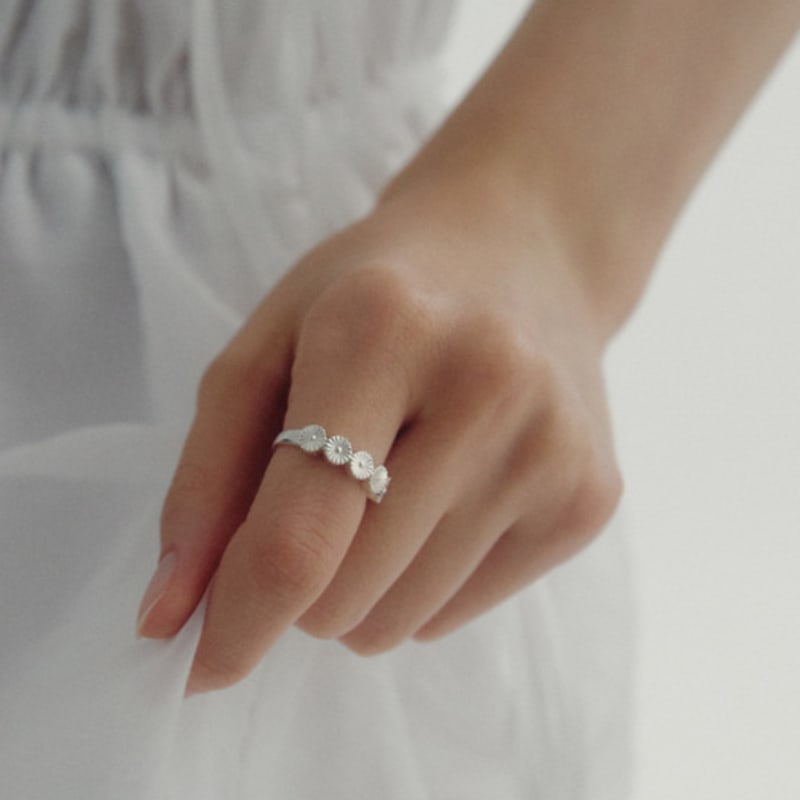 Own 5 Sona Open Ring