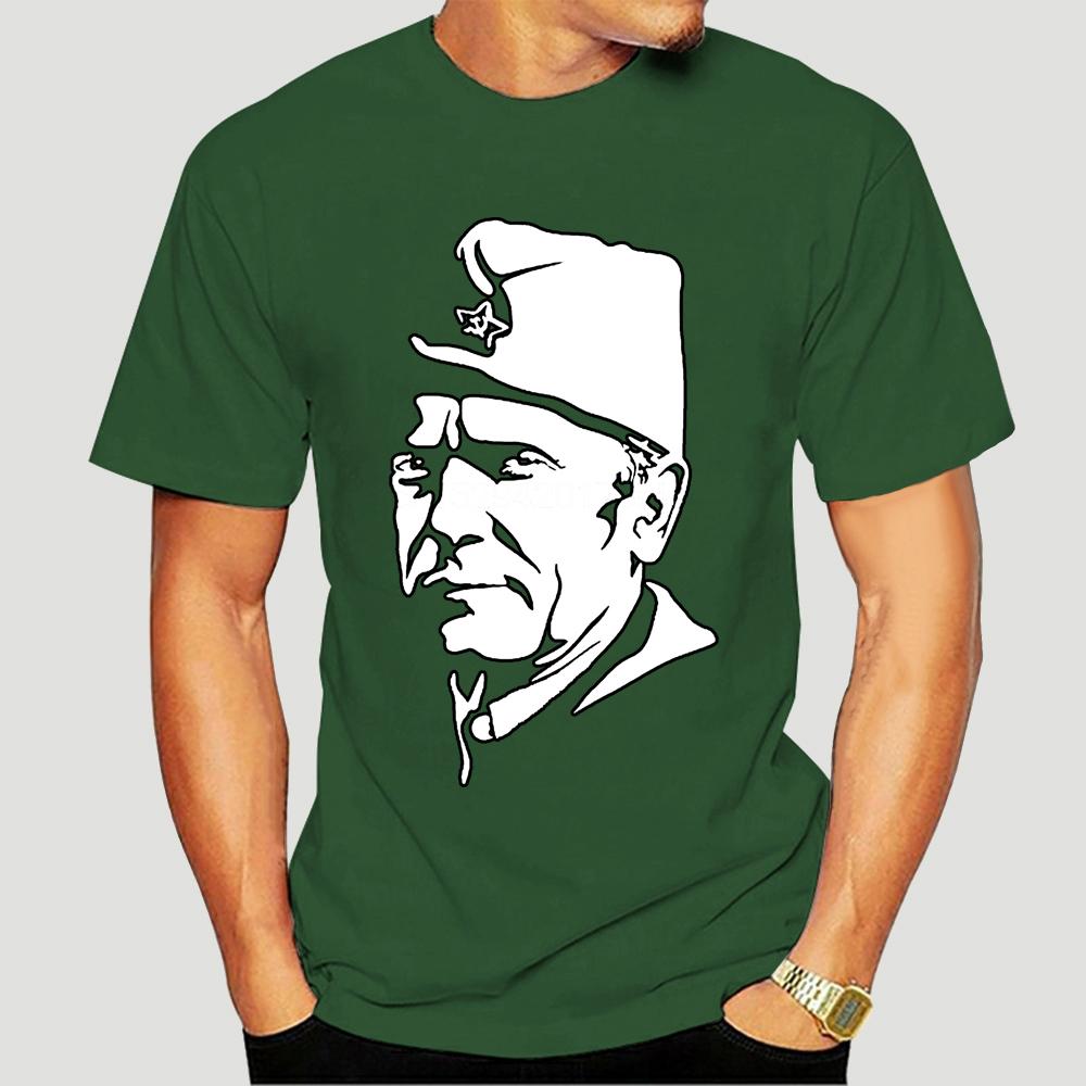 Streetwear Josip Broz Tito Serbia Jugoslavia Partigiani Balcani Jugoslavija Jugo Maglietta Uomo Moda Stampa di Qualità Maglietta