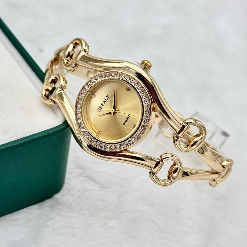 Women's Hot Style Fashion Quartz Watch - New Model & Customizable