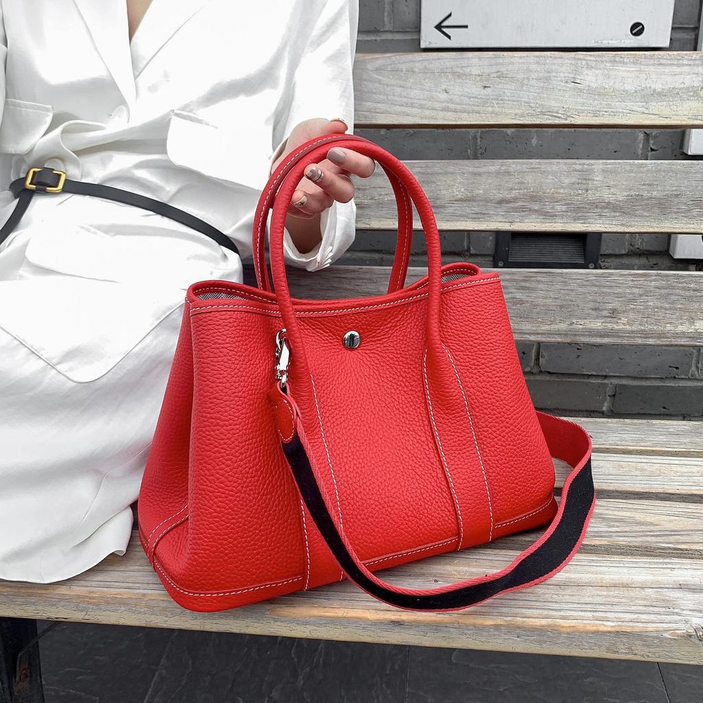 Women's bag 2025 new first-layer cowhide garden bag source factory shoulder messenger bag large-capacity portable tote bag