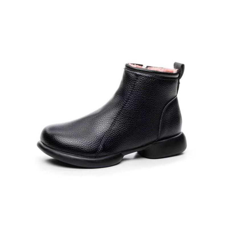 Retro round head medium heel short Martin boots autumn and winter new versatile fashion boots velvet leather boots