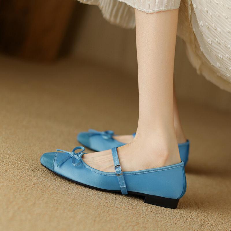 Four Seasons Soft Sheepskin Women's Shoes Low Top Leather Large Size New Non-slip Single Shoes Women's Round Head Low Heel Casual Single Shoes Women's