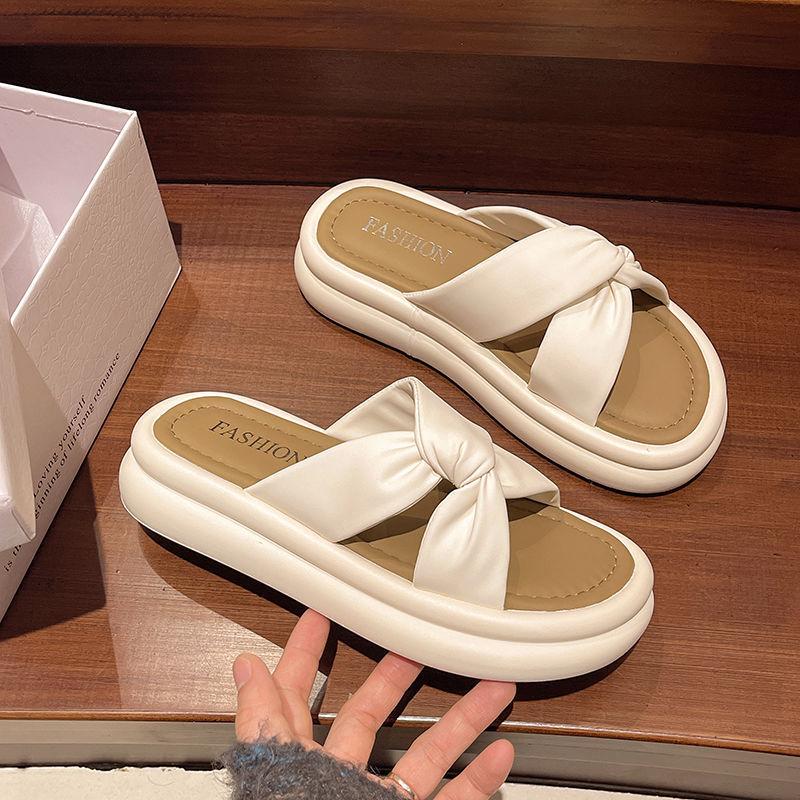 Cool Slippers Female Summer Wear 2025 New Fairy Style with Skirt Platform Beach Sandals Fashion Pregnant Women One-word