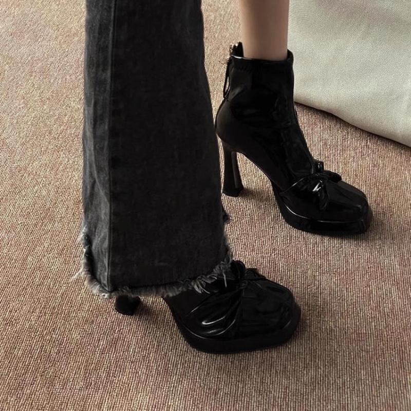 Móda Móda Temperament Dámské Boty Jaro Nové Podpatky se Čtvercovou Špičkou Jednoduché Všestranné Dámské Kotníkové Boty Protiskluzové Dámské Boty na Silné Podrážce