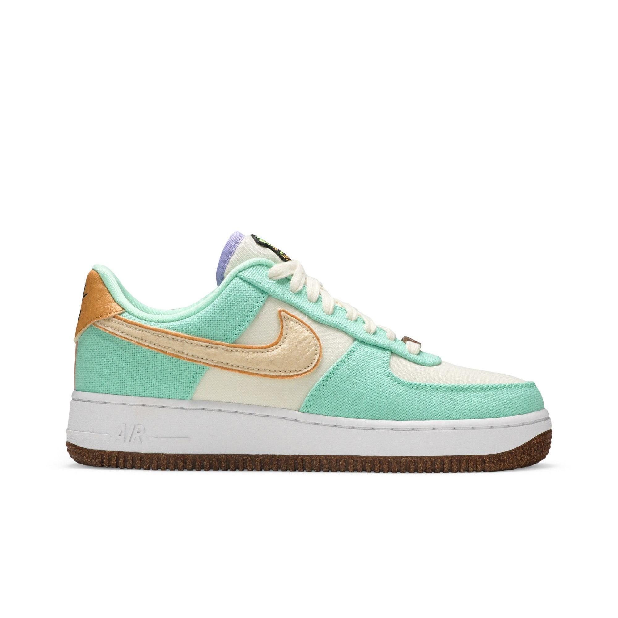 Nike Womens Air Force 1 `07