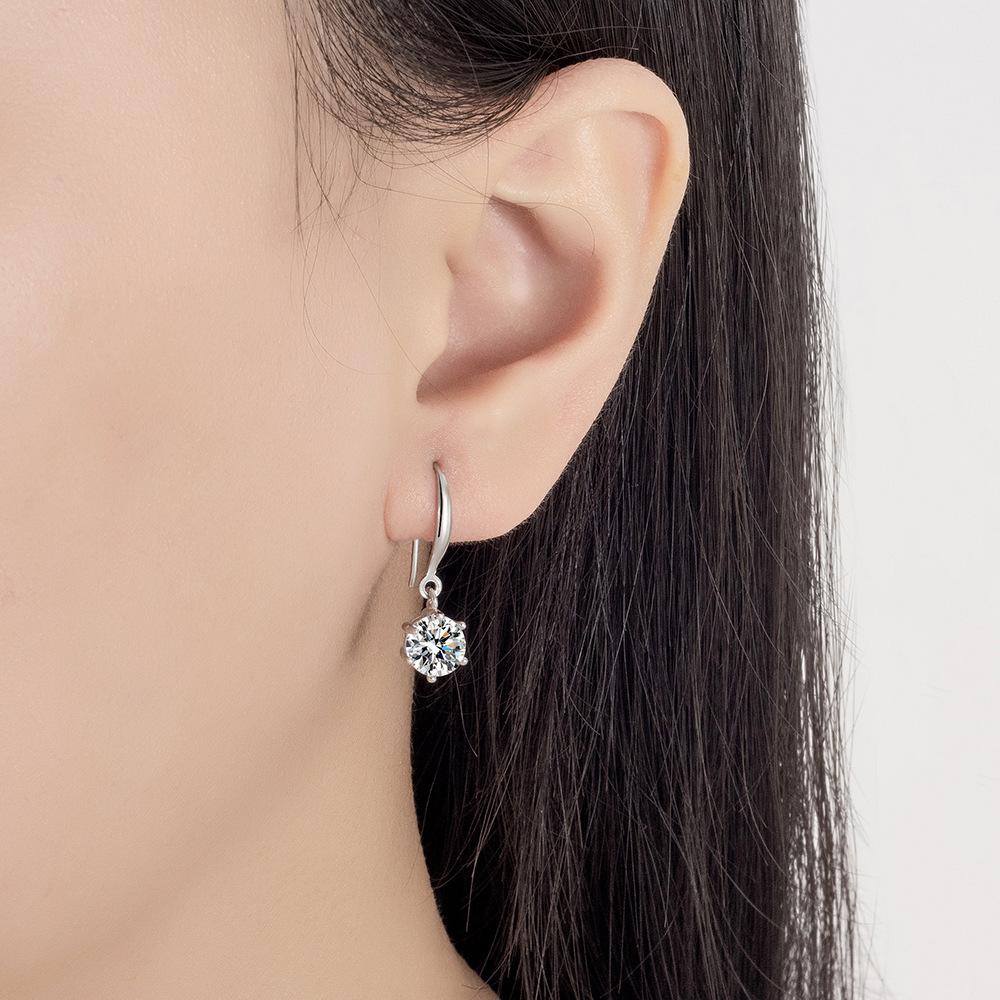 925 Sterling Silver Simple Temperament Versatile Six-claw Zircon Earrings Birthday Party Anniversary Gift Fashion Commuter