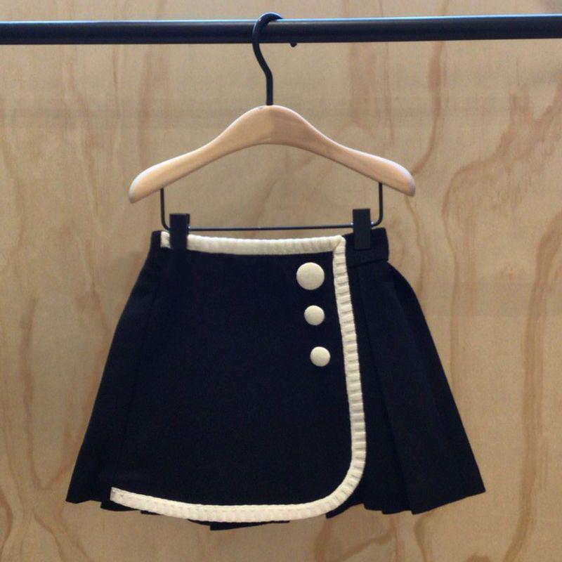 Neues koreanischer Stil Lässiges Baby-Mädchen Zweiteiler-Set 2025: Modischer Herbstmantel & Kurzer Rock