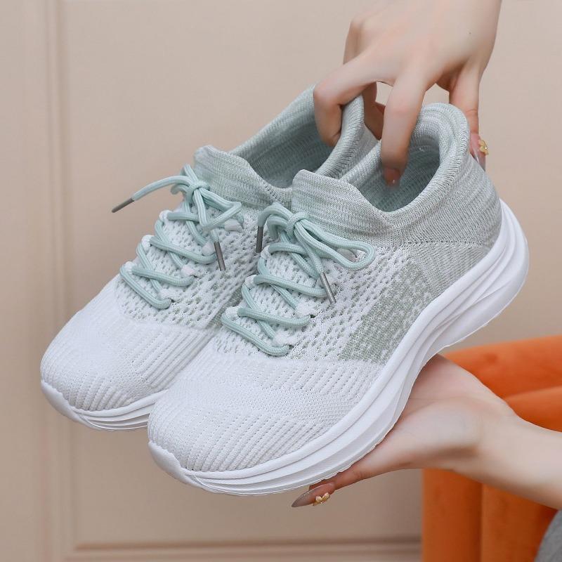 

Cloth shoes women s shoes spring and autumn new fly-woven breathable casual soft-soled comfortable single shoes lightweight mother walking shoes 40