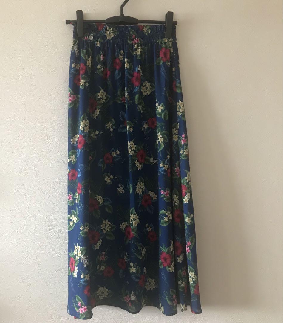 

[Б/У] Earth Music Urusei Yatsura Коллаборация Алоха Цветочная Длинная Юбка 40-я Годовщина