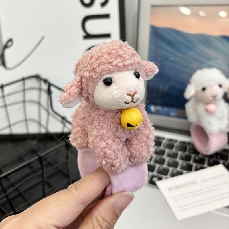 Cute Sheep Plush Lamb Slap Bracelet Lovely Sheep Wristband Party Wrist Decoration Daily Wear For 2027 New Year Gifts Kids Toys