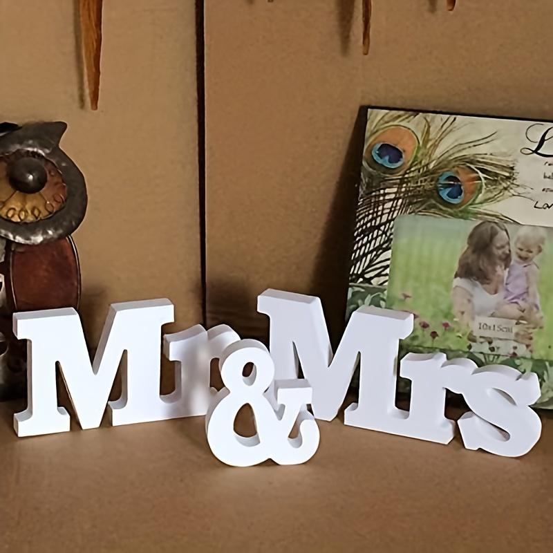 Wooden Signs Vintage Style Signs Mr & Mrs Wooden Monogram Wedding Signs For Wedding Table Rustic Wedding Decorations Ornaments