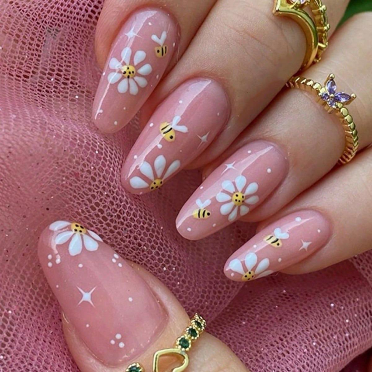 

Cute Flower Bee Nail Art Tips - Sweet Style Nail Patches
