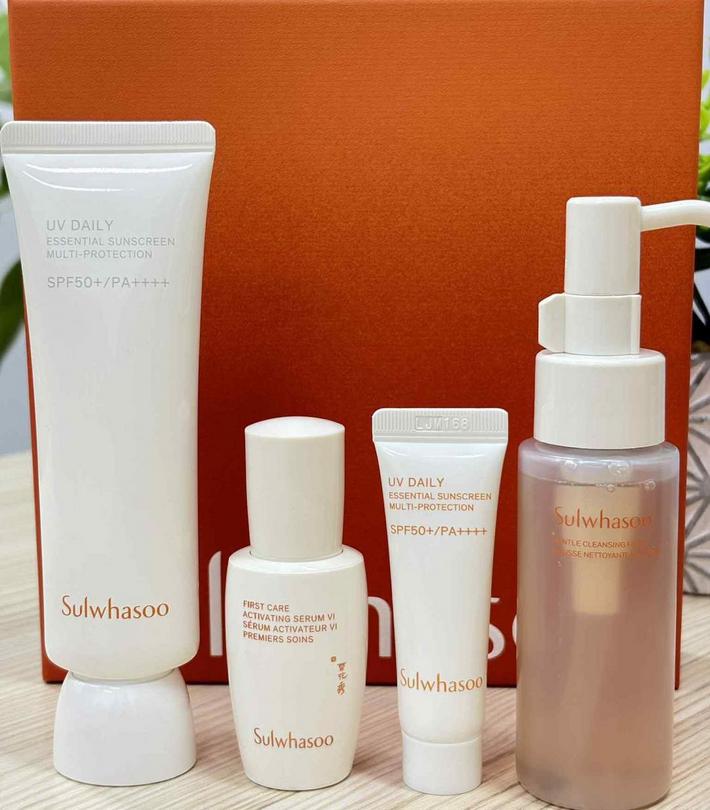 Sulwhasoo UV Daily Essential Sunscreen Set 4 items / Anti-Aging, Firming, Moisturizing, Korean Cosmetics, Kbeauty
