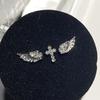 Set di 3/4 Paia di Orecchini Vintage Punk Rosa Zircone Ala Croce Stella Piercing all'Orecchio Gioielli Accessori Piercing alla Cartilagine dell'Orecchio