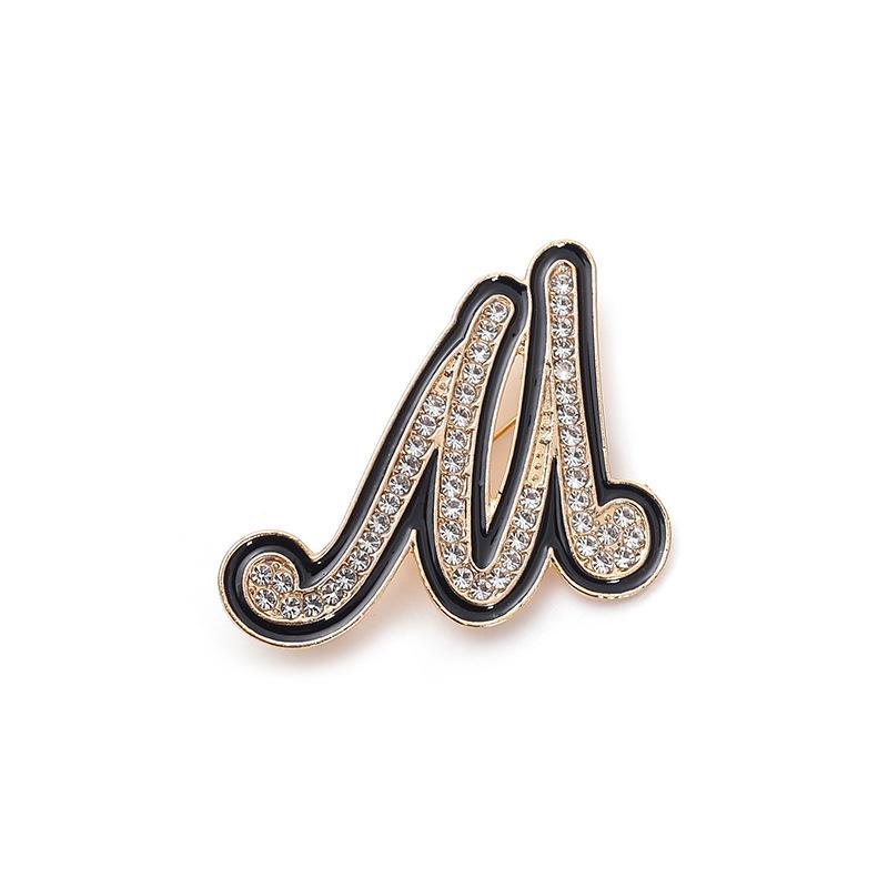 

Women Brooch A-Z English Letter Metal Corsage Pins Alphabet Jewelry Shirt Clothes Accessories Gift M