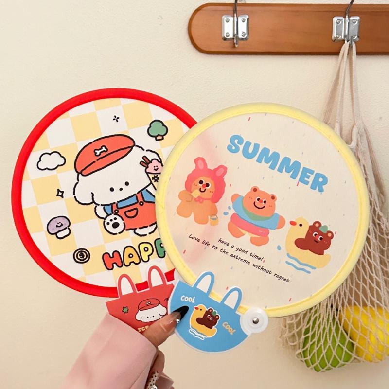 Niedlicher Cartoon Capybara Faltfächer Tragbarer Kleiner Fächer mit Griff Fächer Sommer Erfrischend Outdoor Mini Runder Fächer Studentengeschenk